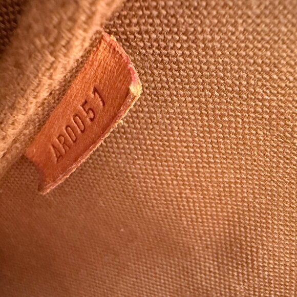 Stephen Sprouse Louis Vuitton Pochette - Picture 6 of 6